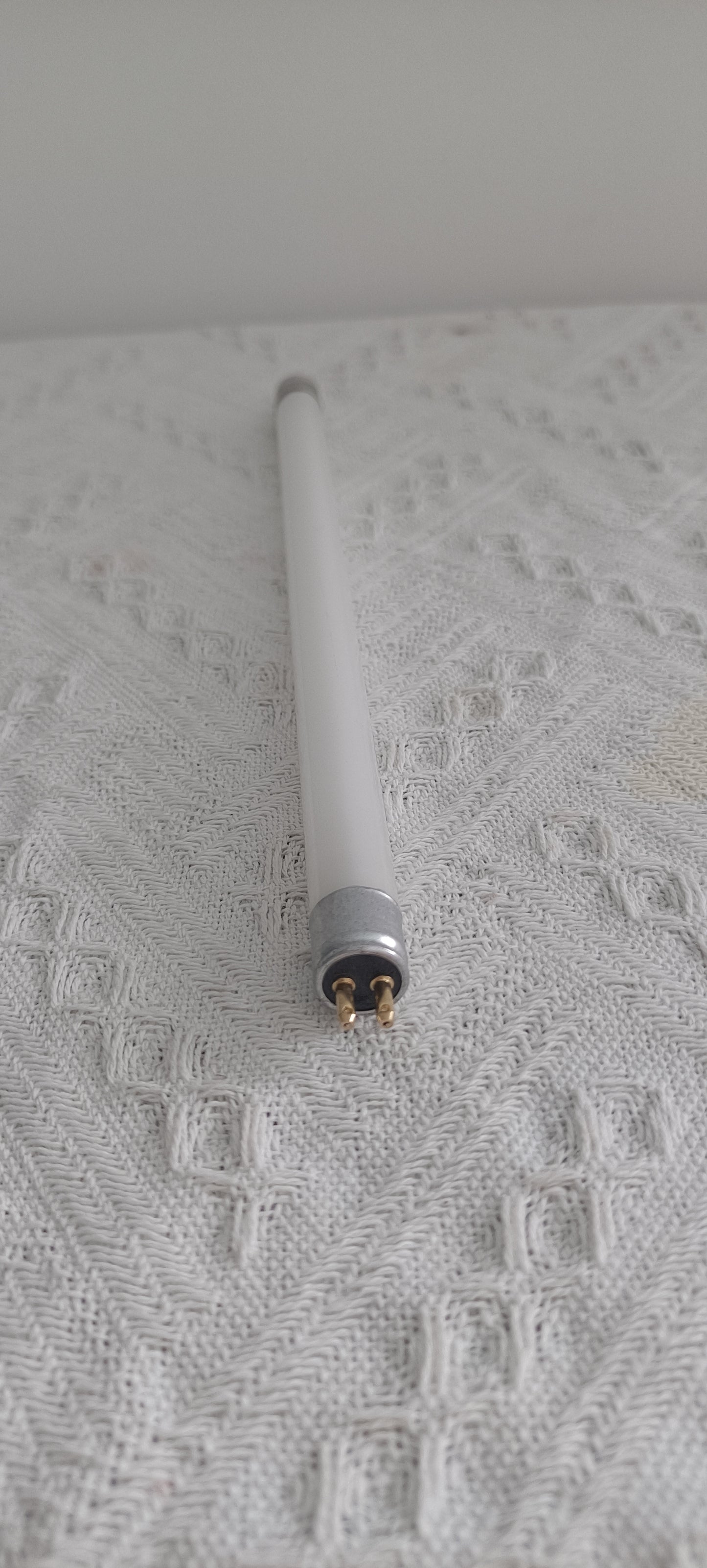 INTETEIN NI LED Tube Light